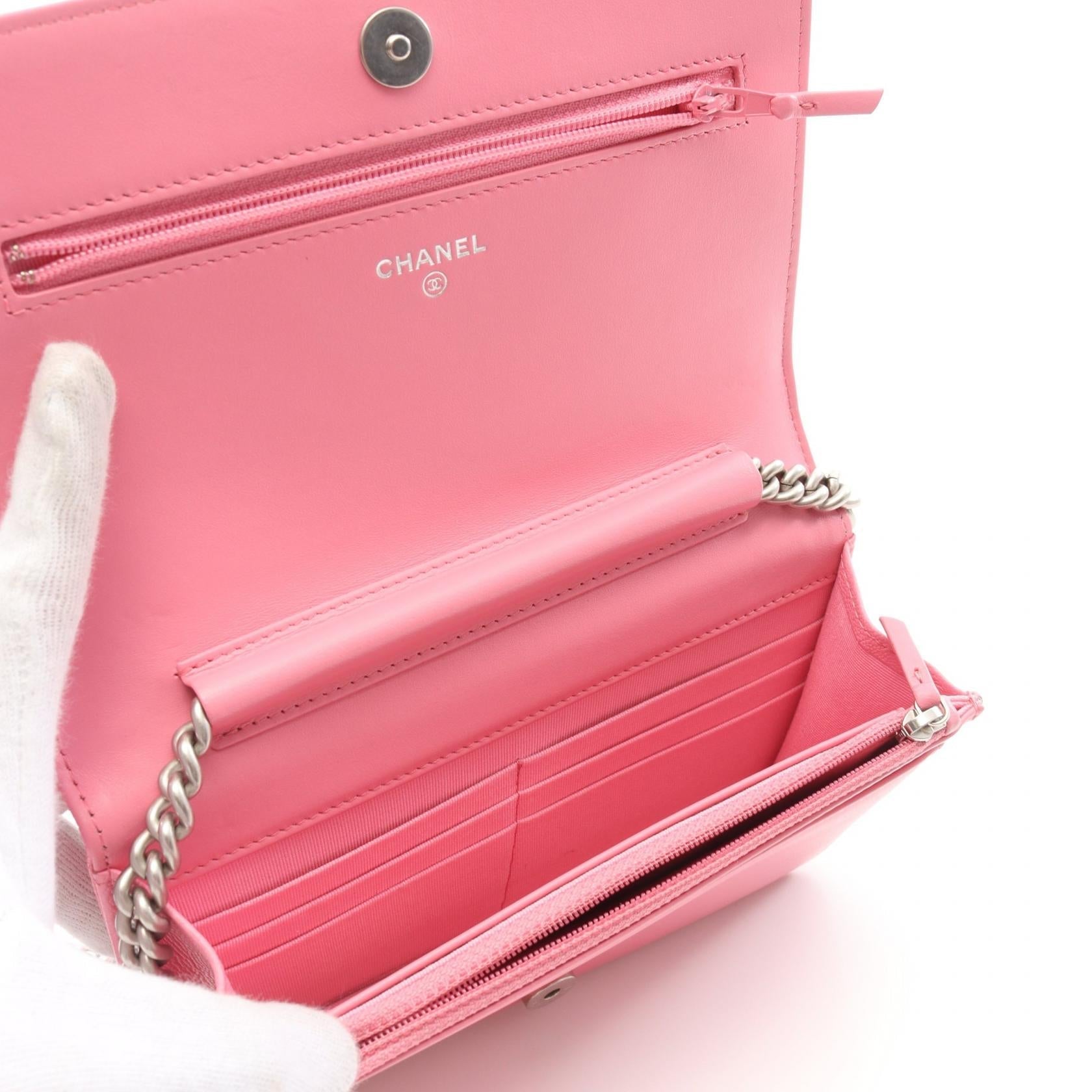 Chanel Boy Chanel Caviar Skin Shoulder Bag