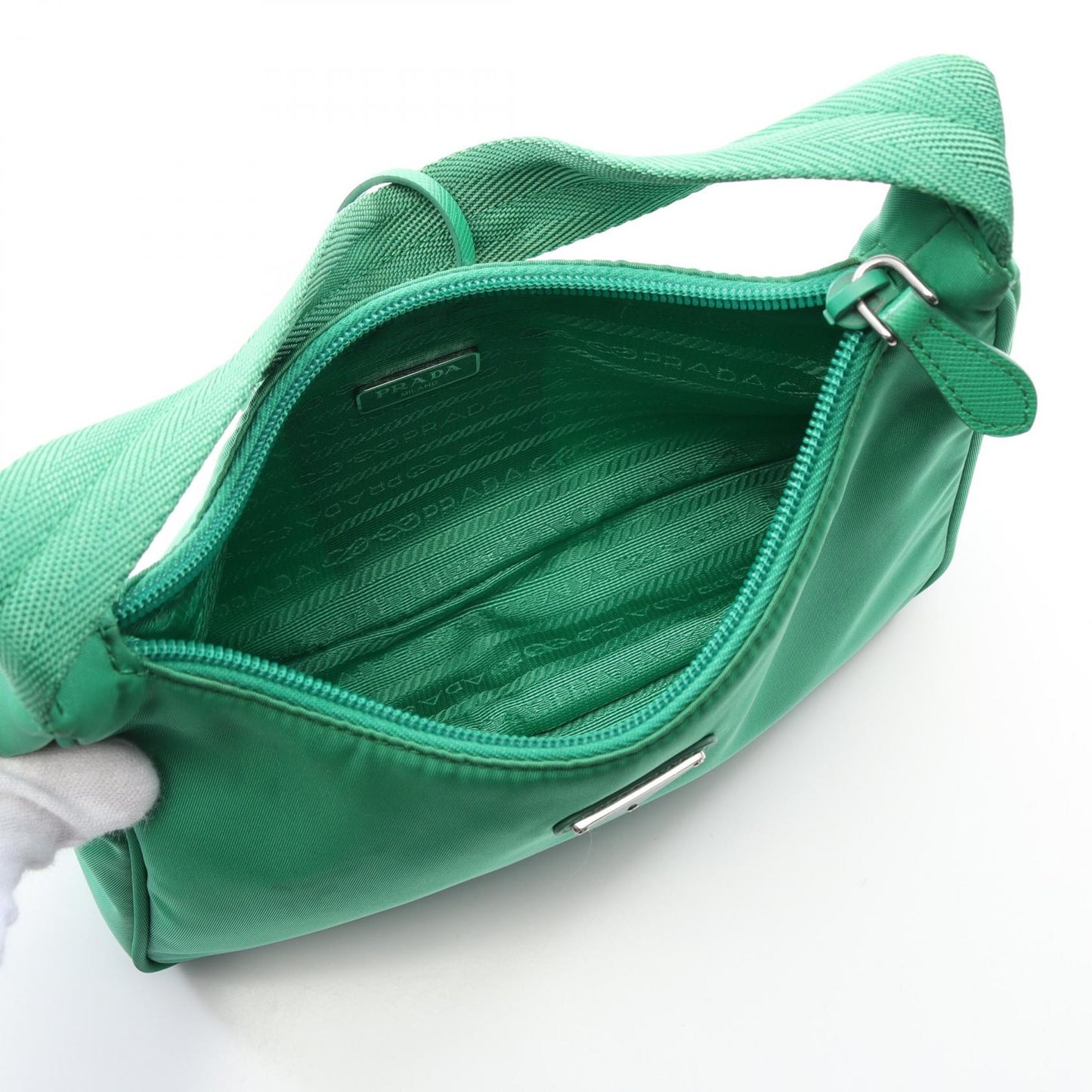 Prada Re-Edition 2000 Tessuto Handbag Nylon Saffiano Leather