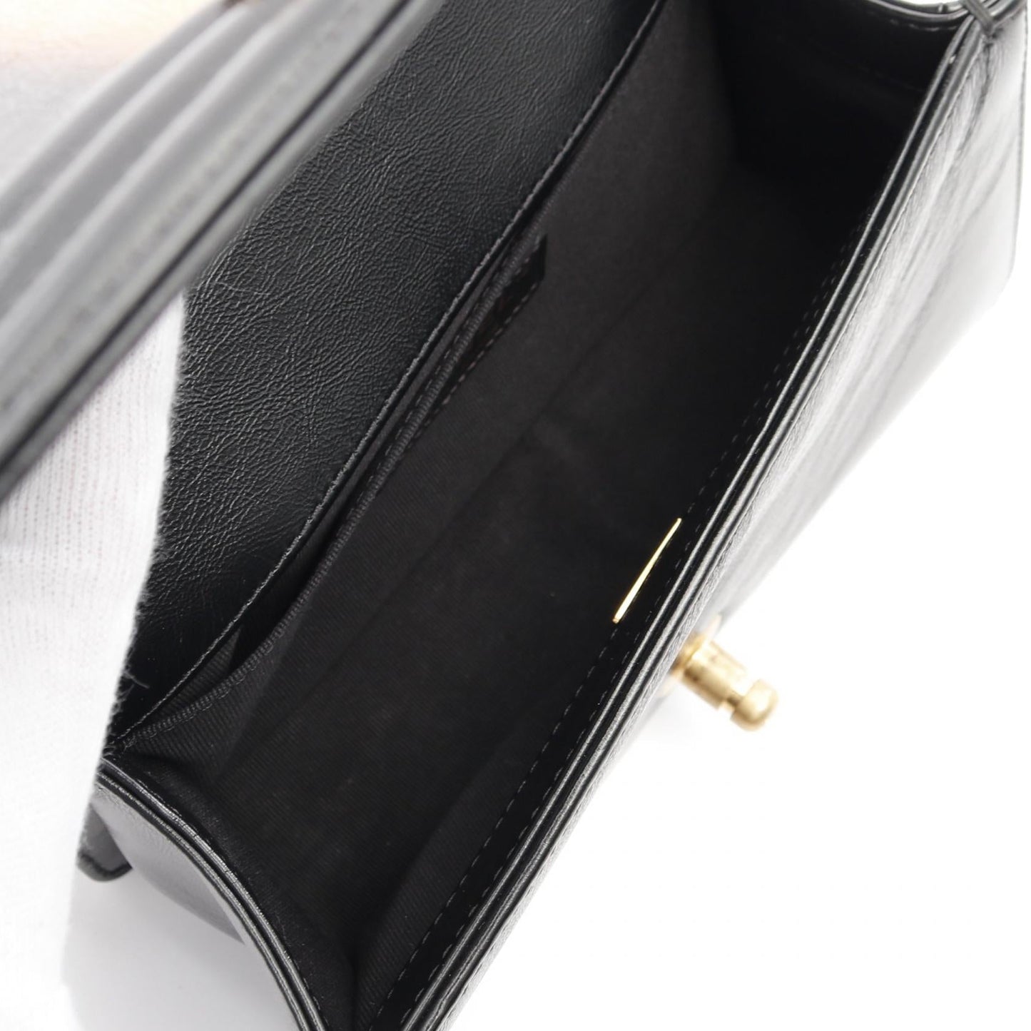 Chanel Boy Chanel Leather Shoulder Bag