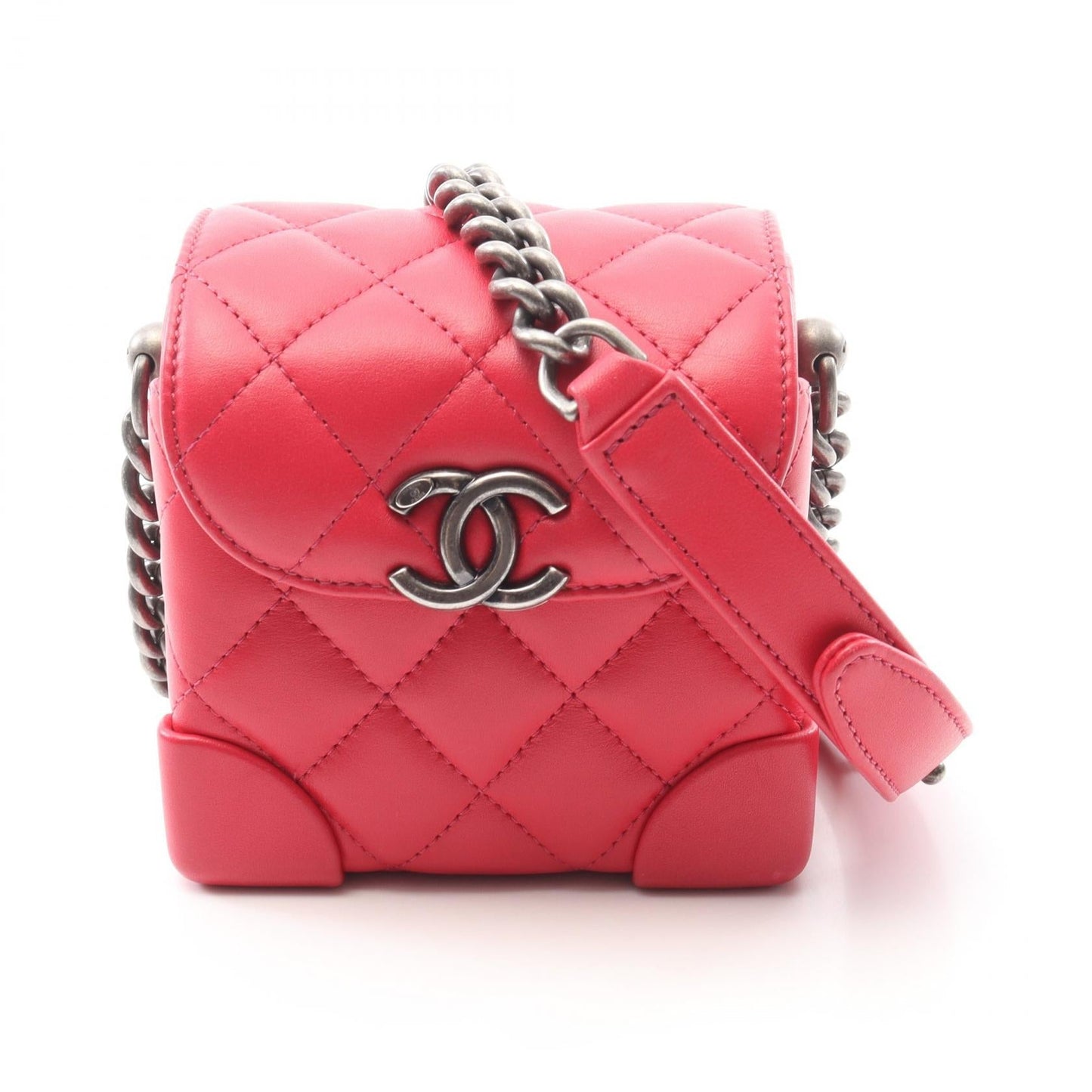 Chanel MatelassÃ© Lambskin Shoulder Bag