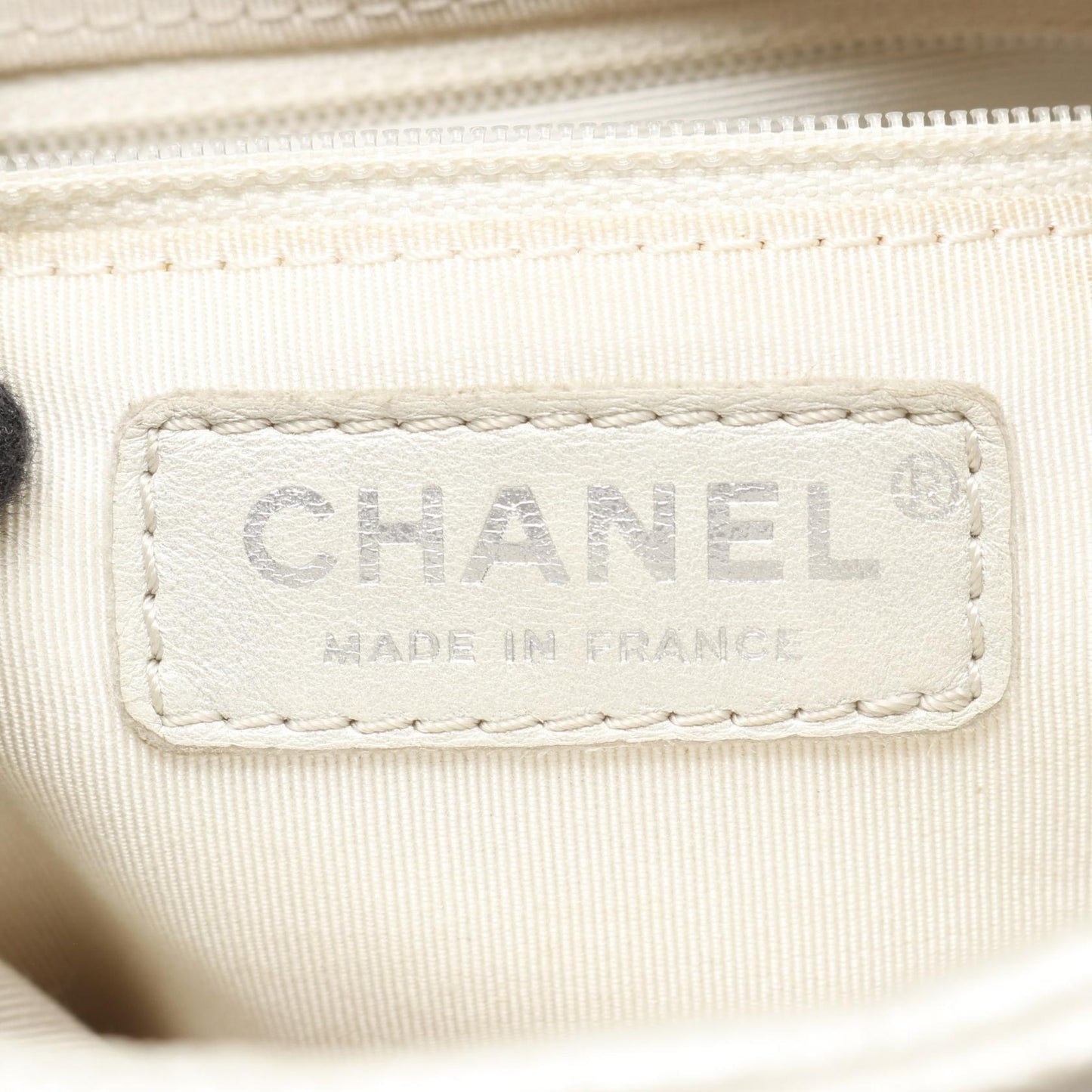 Chanel Matelasse Calf Shoulder Bag