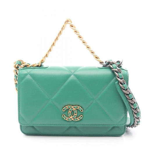 Chanel 19 MatelassÃ© Lambskin Shoulder Bag