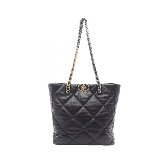 Chanel 19 MatelassÃ© Lambskin Shoulder Bag