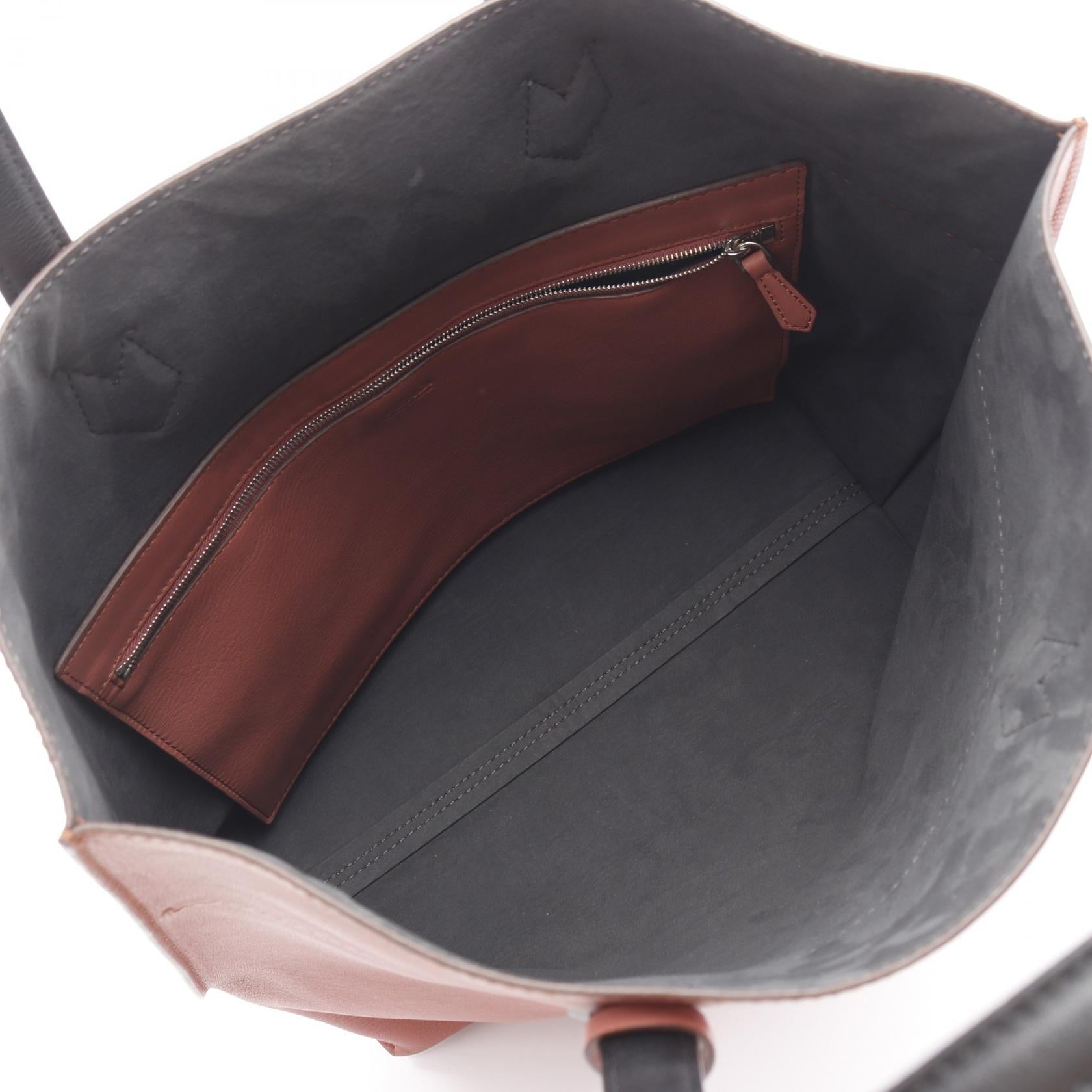 Fendi All In Shopping Leather Tote Bag