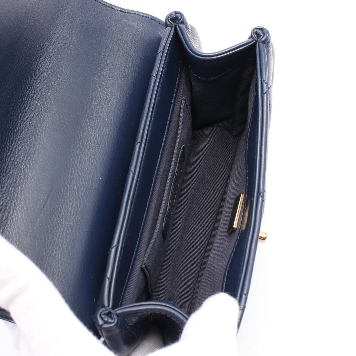 Chanel MatelassÃ© Leather Shoulder Bag