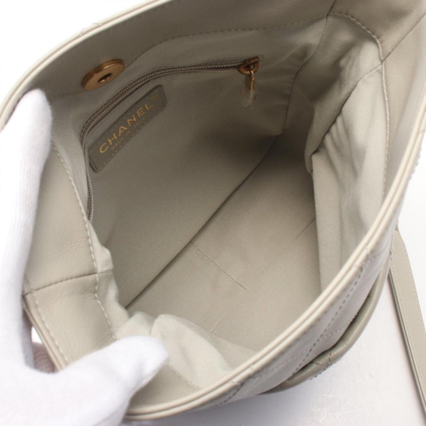 Chanel MatelassÃ© Leather Shoulder Bag