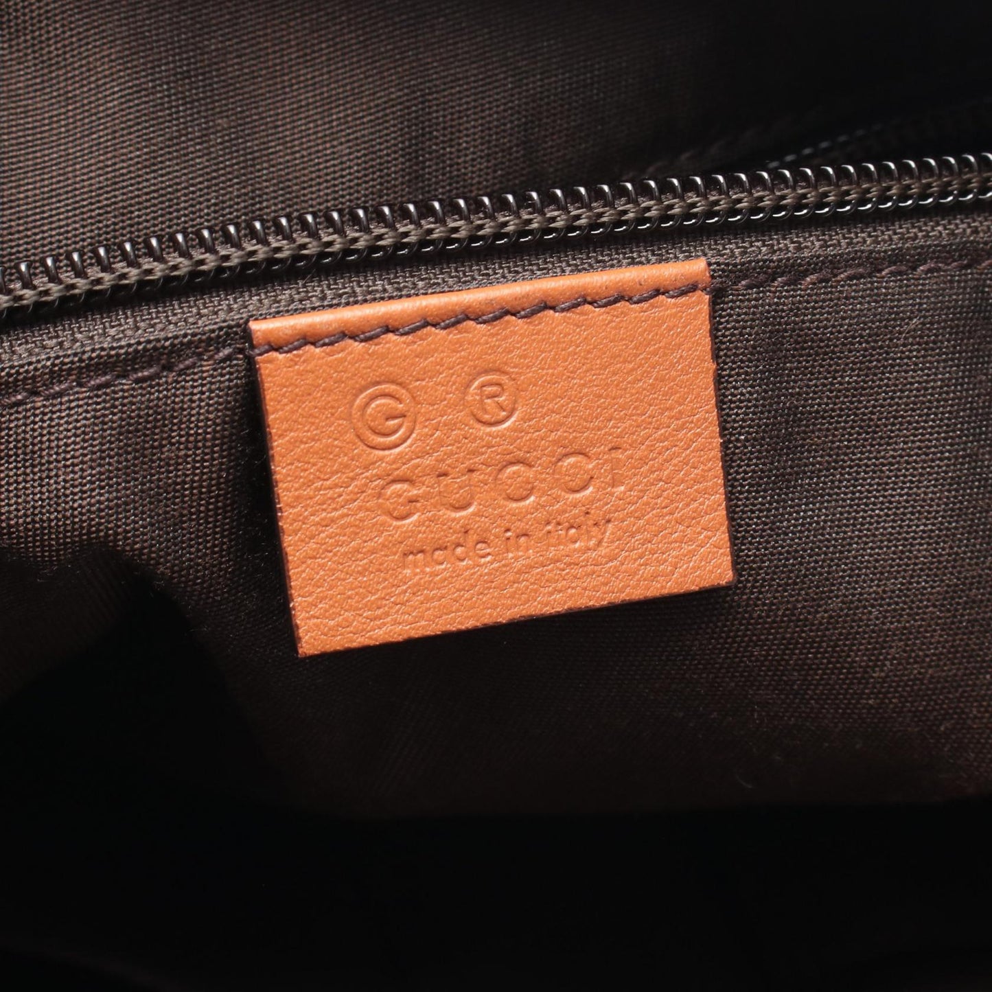 Gucci Gucci Signature Leather Shoulder Bag