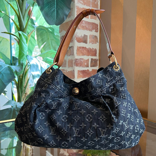 LOUIS VUITTON Daily PM Black Monogram Bag