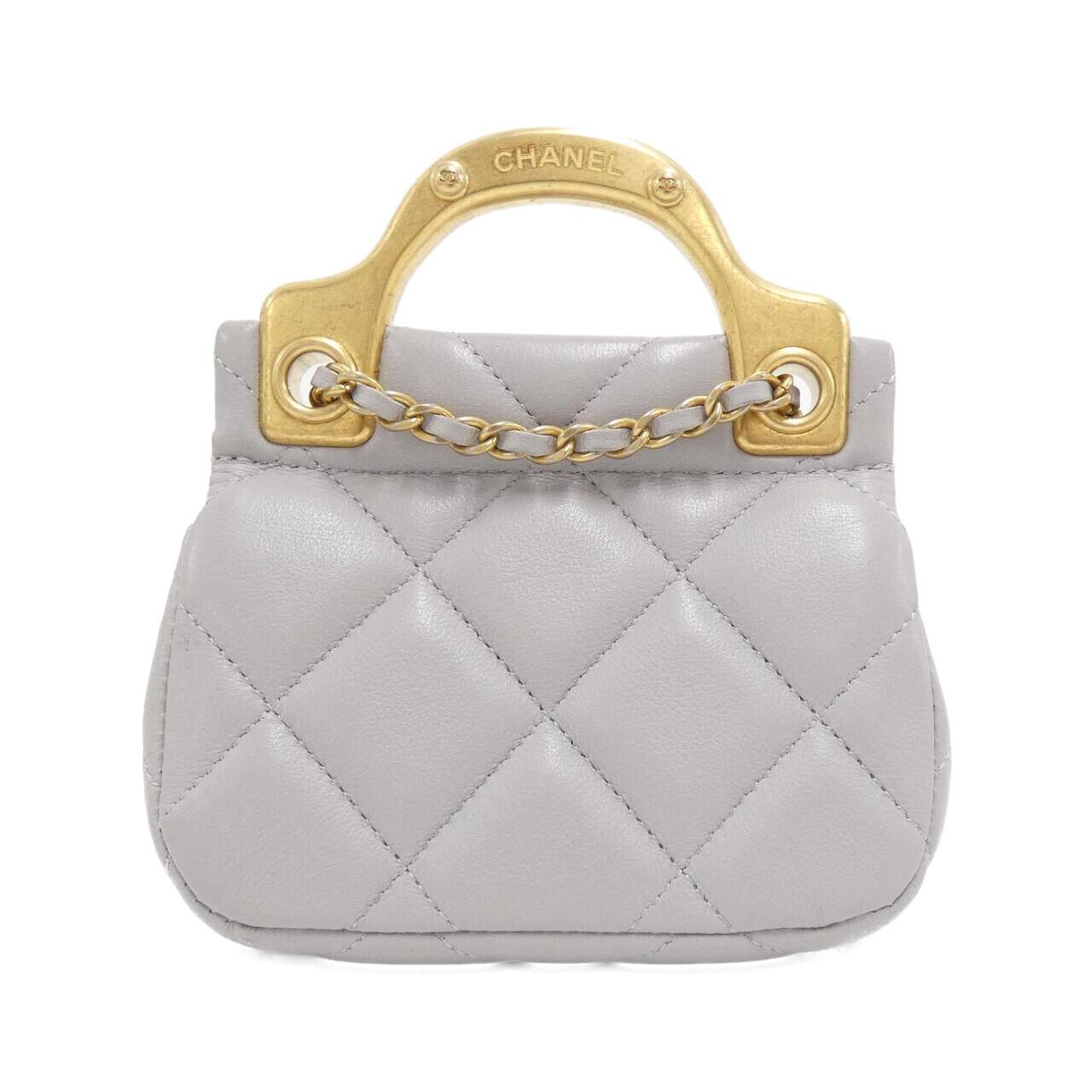 Chanel Calf Card Case Handbag
