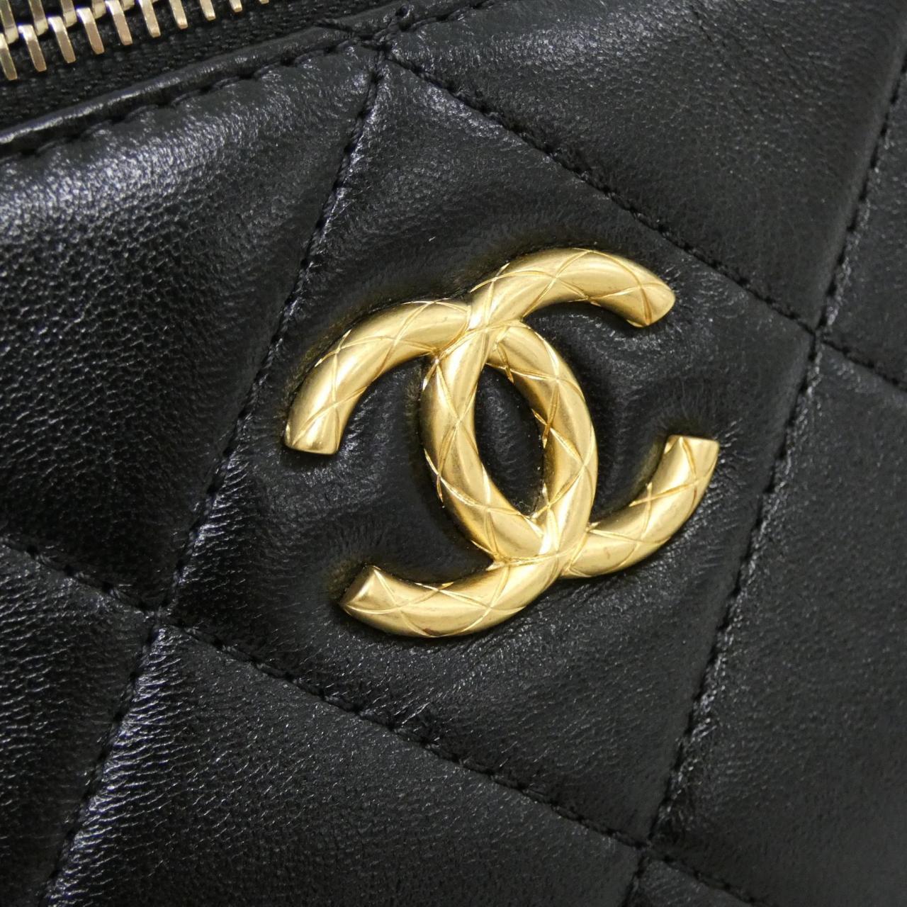 Chanel AS4860 Lambskin Waist Bag