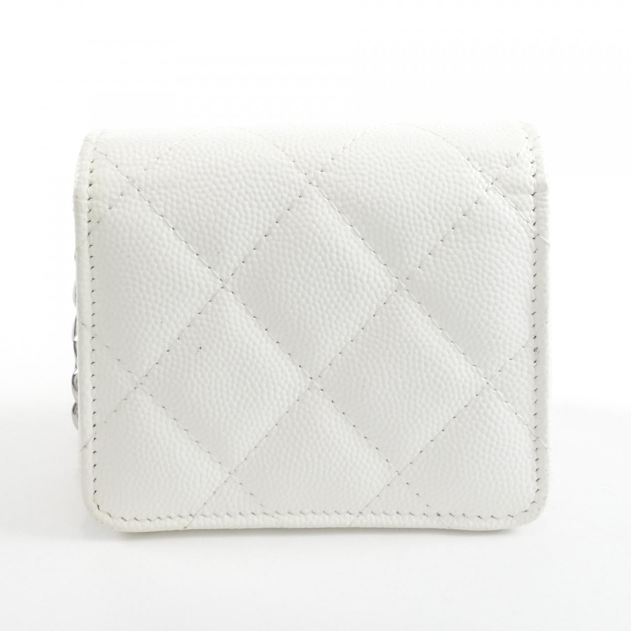 Chanel Caviar Skin Chain Clutch
