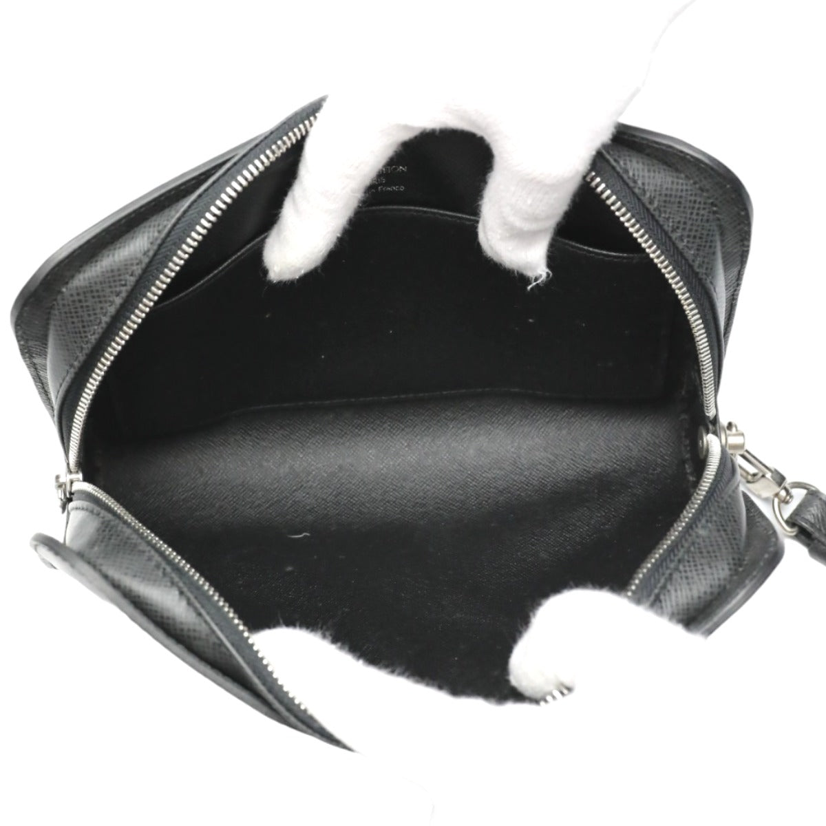 LOUIS VUITTON business bag M30182 Taiga black business bag Taiga Baikal Aldwards mens