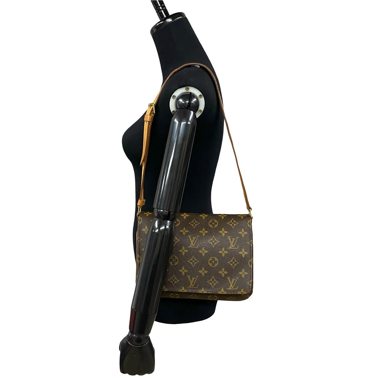 LOUIS VUITTON Shoulder Bag Leather, PVC Brown Musette tango short Women