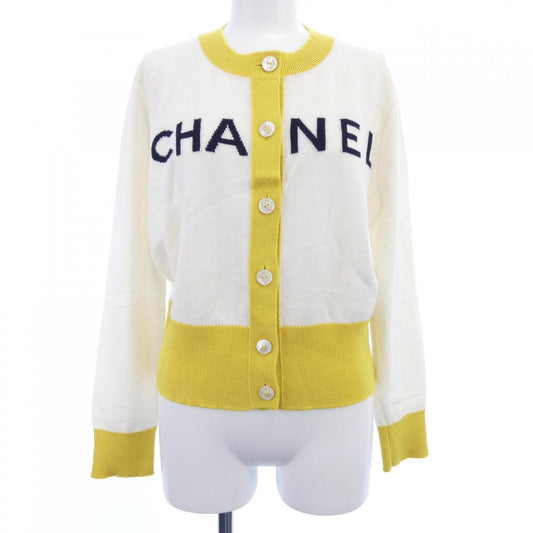 Chanel P61427K46799 Cashmere Cardigan Handbag
