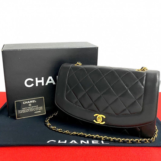 CHANEL Shoulder Bag lambskin black Diana flap