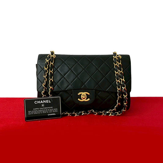 CHANEL Shoulder Bag lambskin black Matrasse