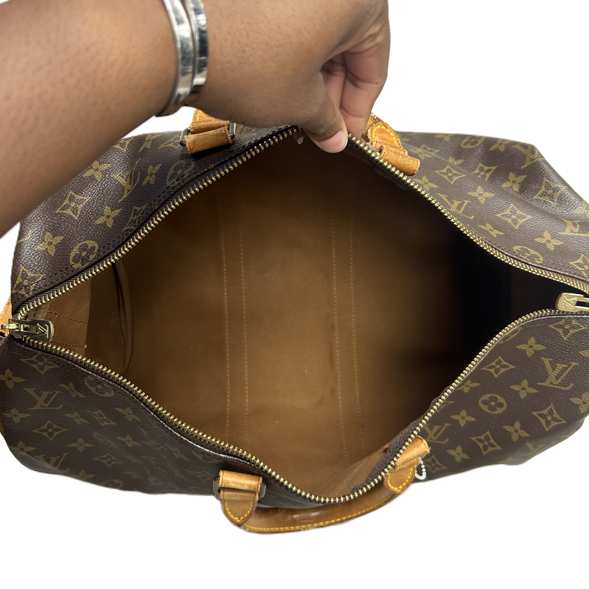 Duffle And Weekender Luxury Designer By Louis Vuitton, Size: Large Crossbody