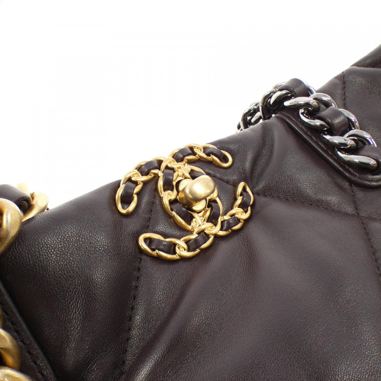 Chanel Chanel 19 Lambskin Shoulder Bag