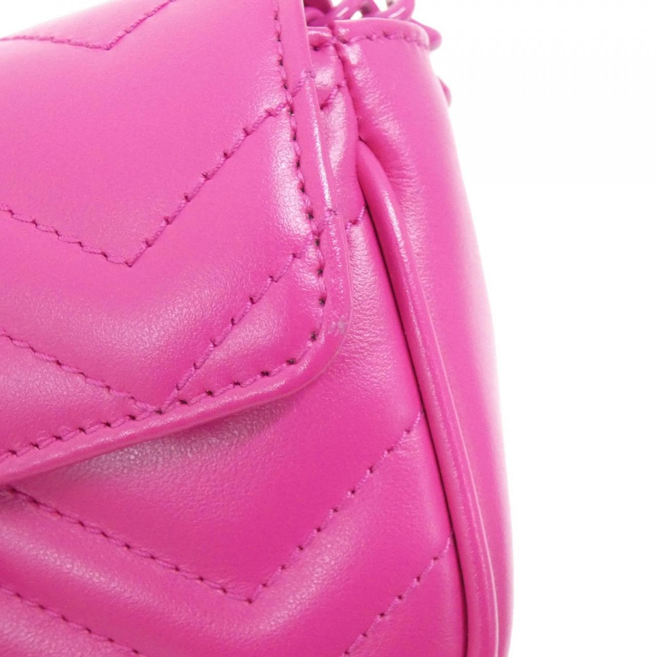 Gucci GG MARMONT Quilting Chevron Leather Waist Bag