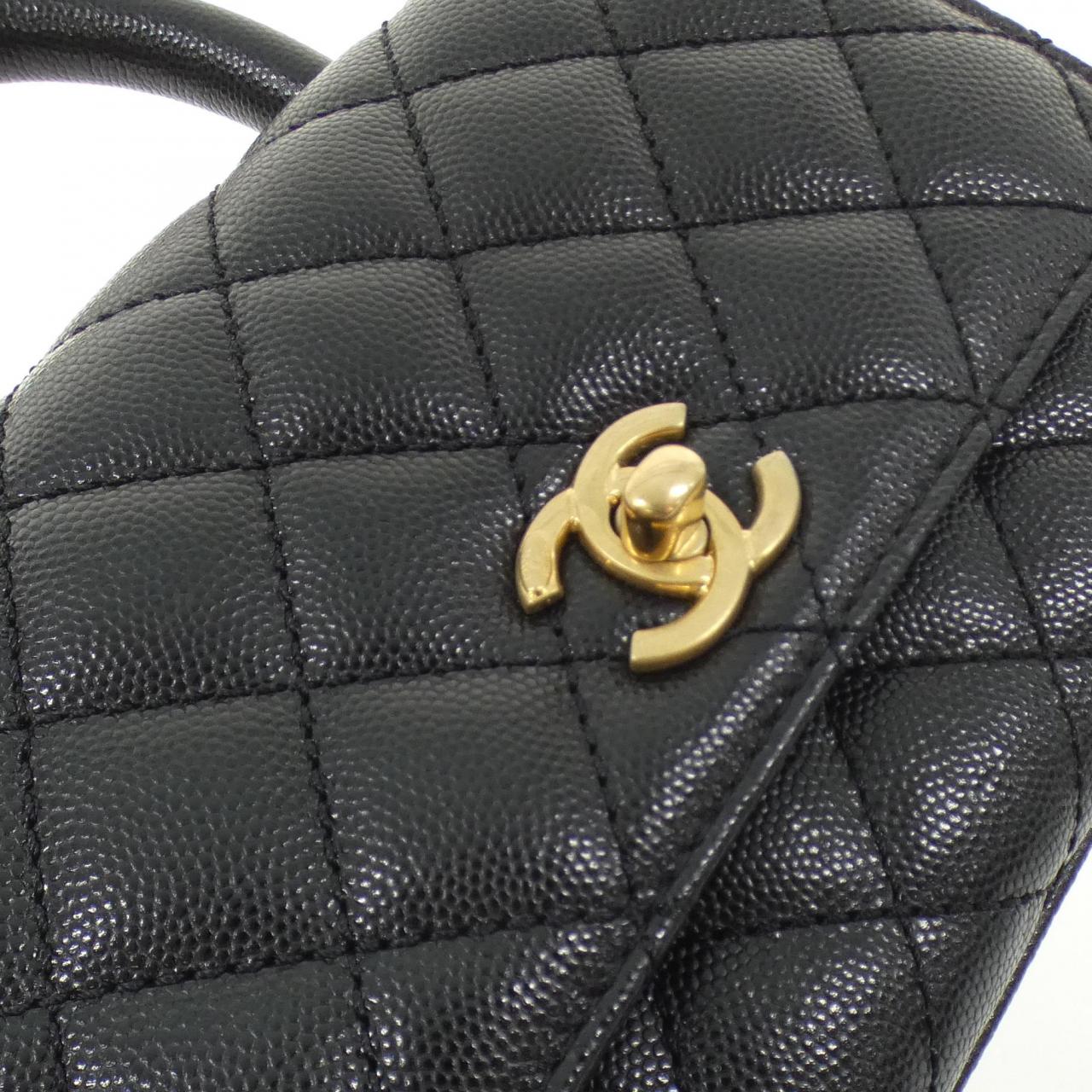 Chanel Coco Handle Caviar Skin Bag
