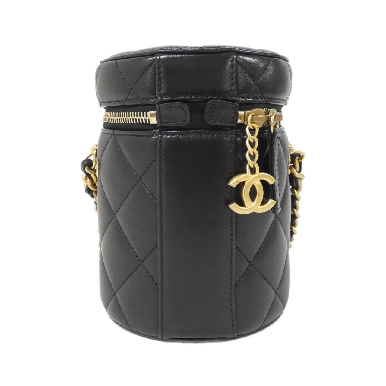 Chanel AS2735 Lambskin Shoulder Bag