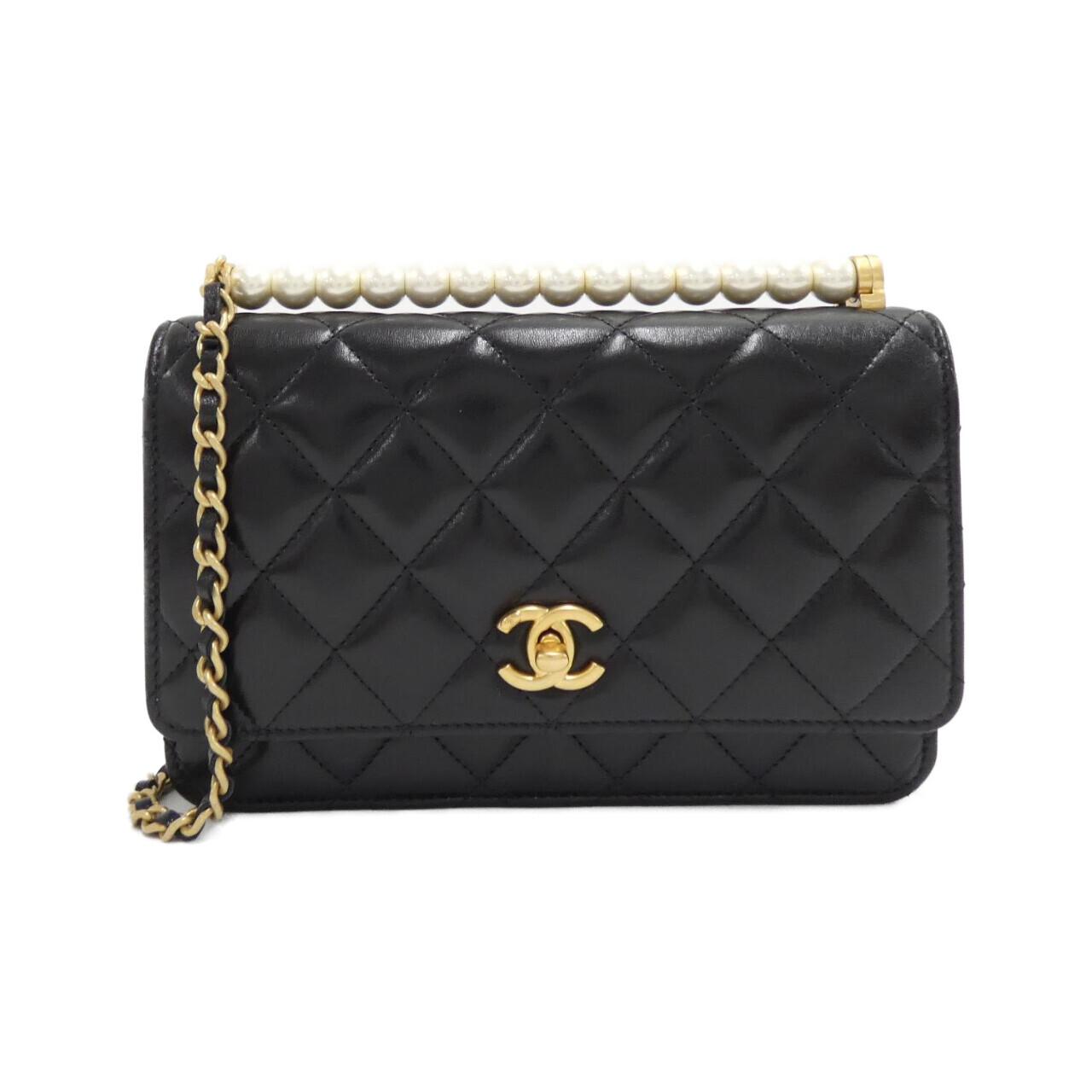 Chanel Lambskin Wallet on Chain Crossbody