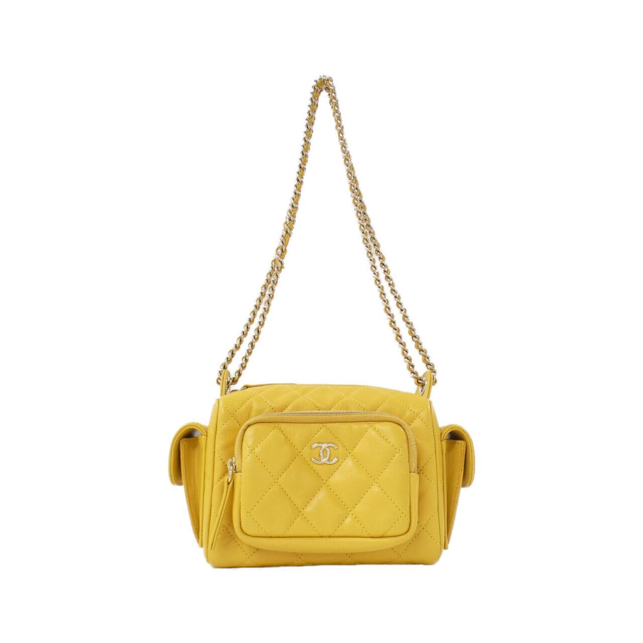 Chanel AS5220 Lambskin Shoulder Bag