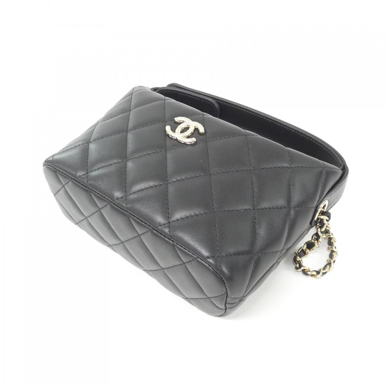 Chanel Calf Chain Clutch