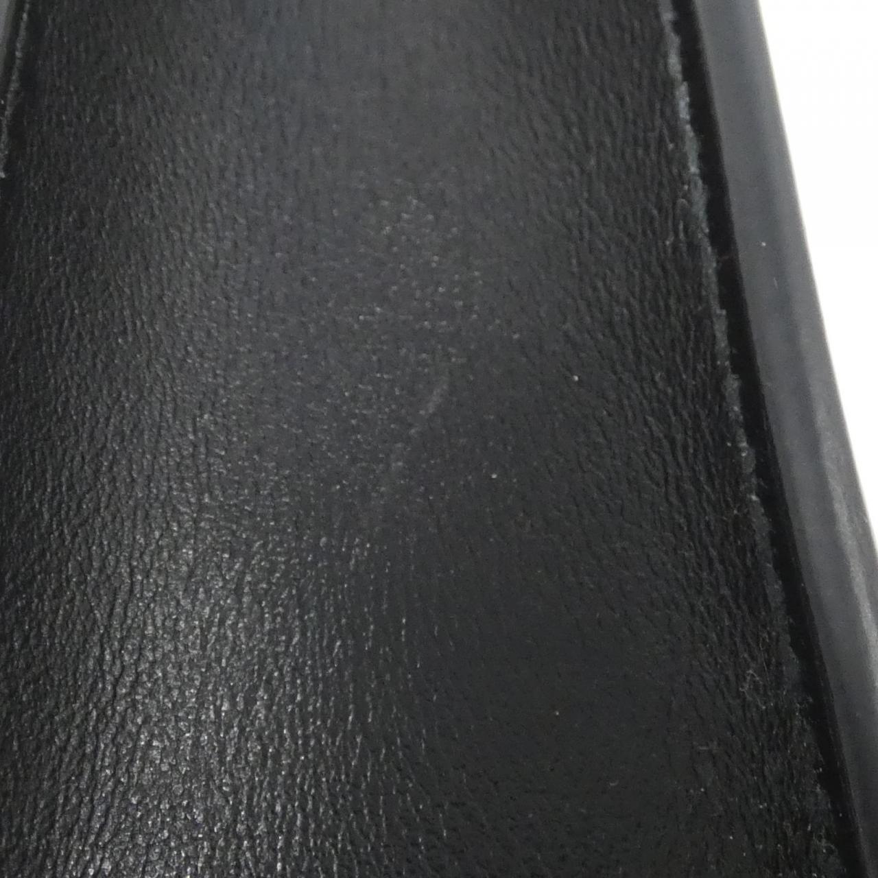 Gucci GG Matelass Leather Shoulder Bag