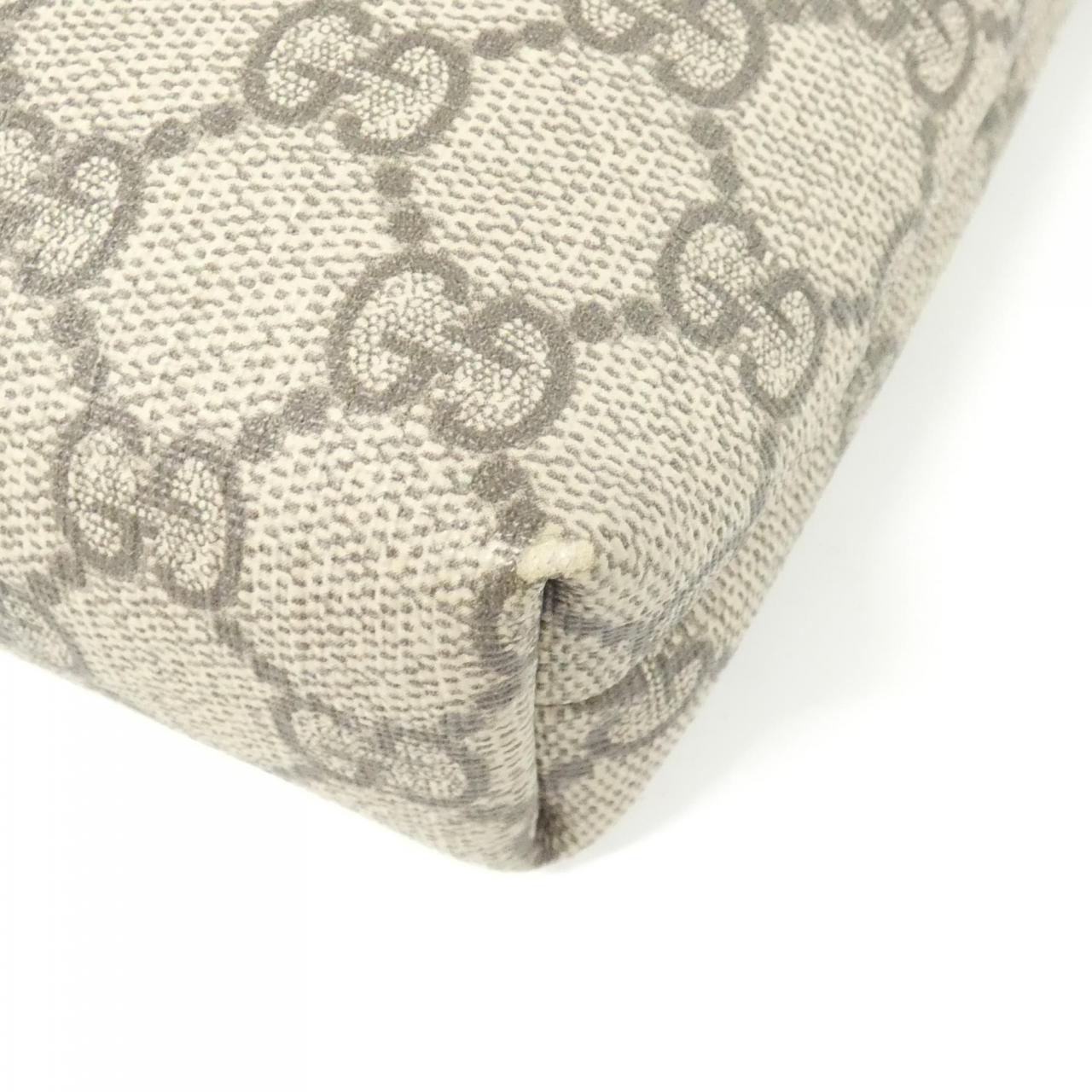 Gucci GG Supreme Canvas Shoulder Bag