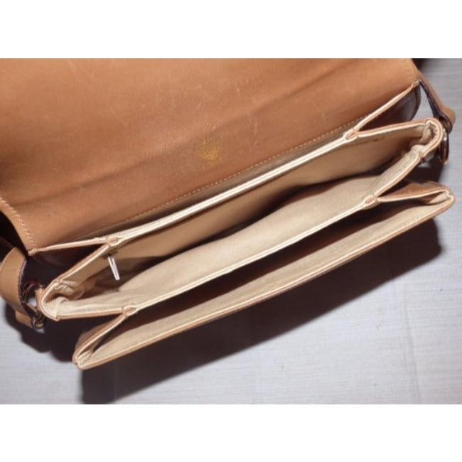 Gucci Envelope Leather Shoulder Bag