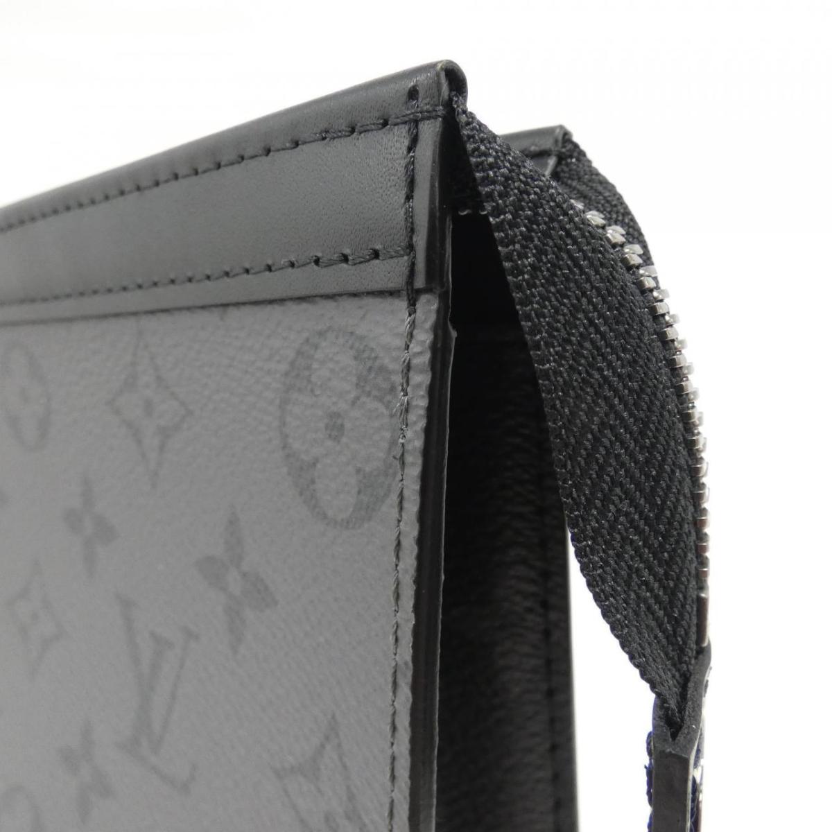 Louis Vuitton Monogram Eclipse Reversee Pochette Voyr M69535 Bag