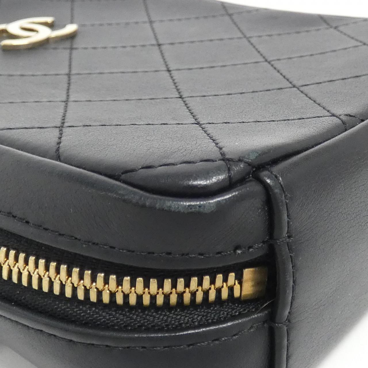 Chanel AS1753 Calf Shoulder Bag