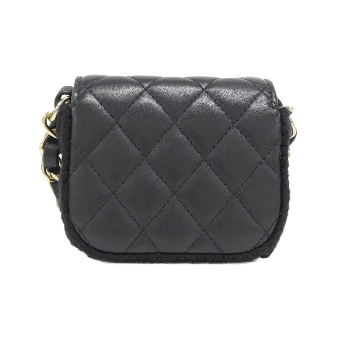 Chanel Lambskin Knit Chain Clutch