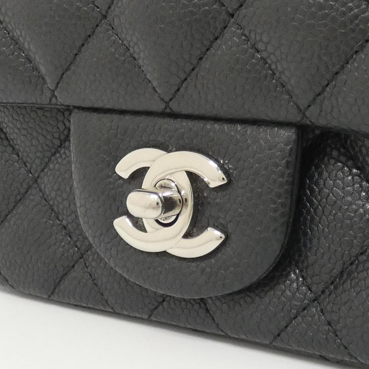 Chanel Caviar Skin Shoulder Bag
