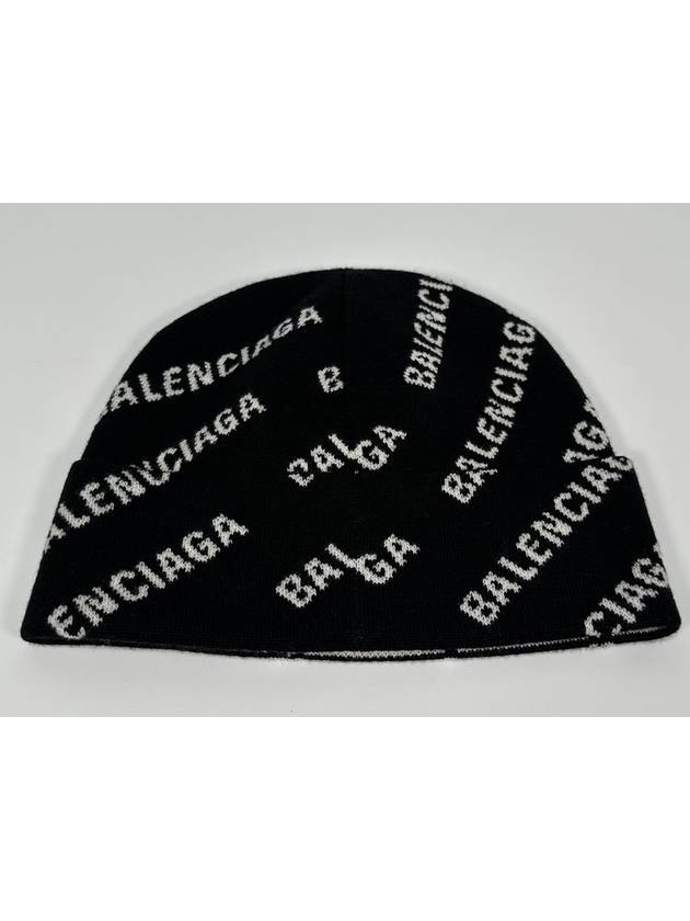 Luxury Balenciaga Trending 2025 Beanie OS
