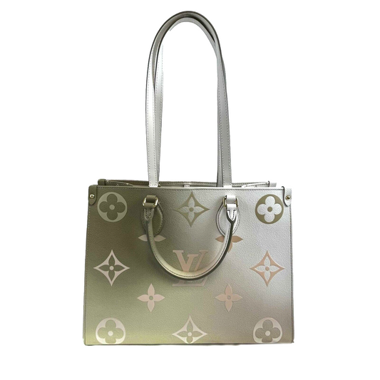 LOUIS VUITTON Giant Spring In The City OnTheGo MM