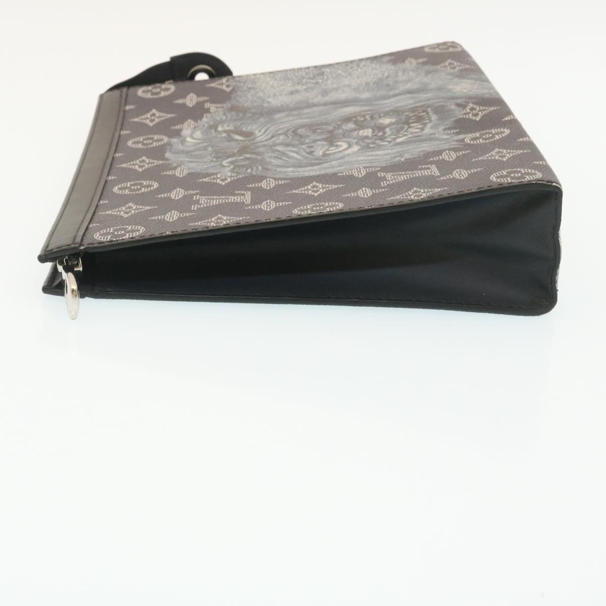 LOUIS VUITTON Monogram Savanna Pochette Voyage ClutchBag Navy M66639 Auth 29183A