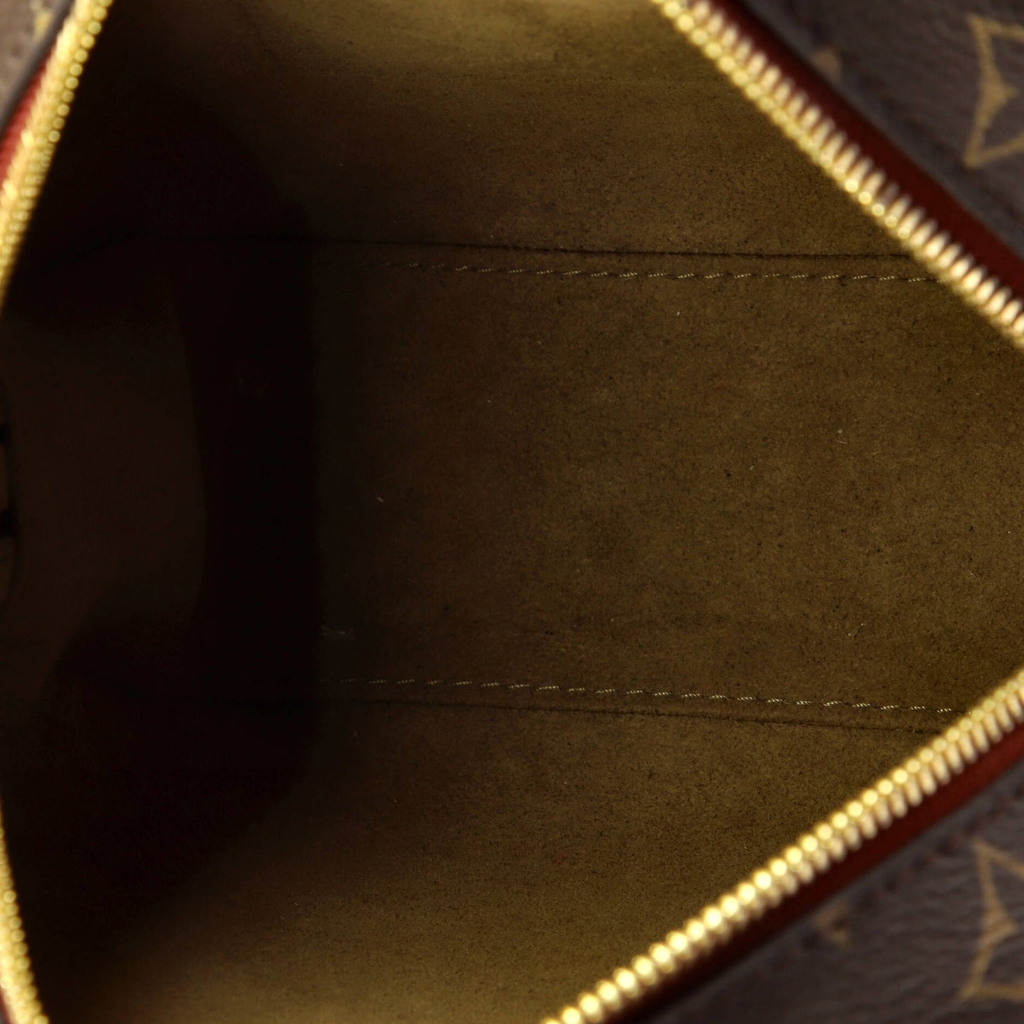 Louis Vuitton Boite Chapeau Souple Bag Monogram Canvas MM