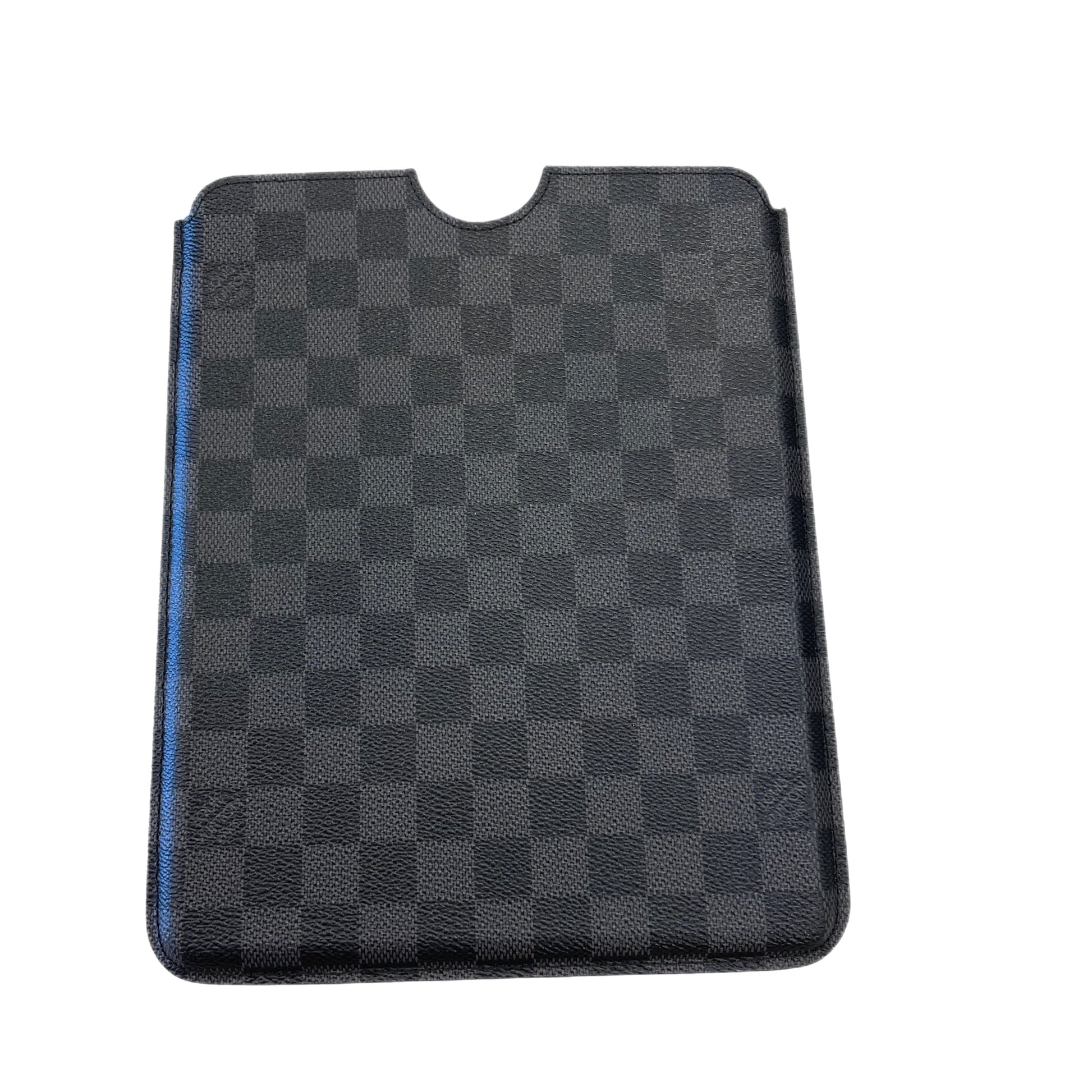 Clutch Designer By Louis Vuitton Size: Medium