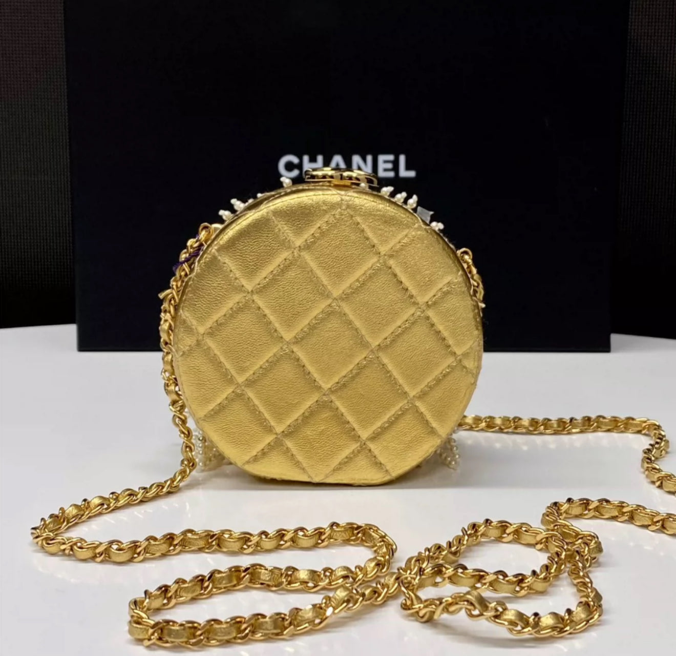 CHANEL 23A LION HEAD PEARL & LEATHER EVENING BAG
