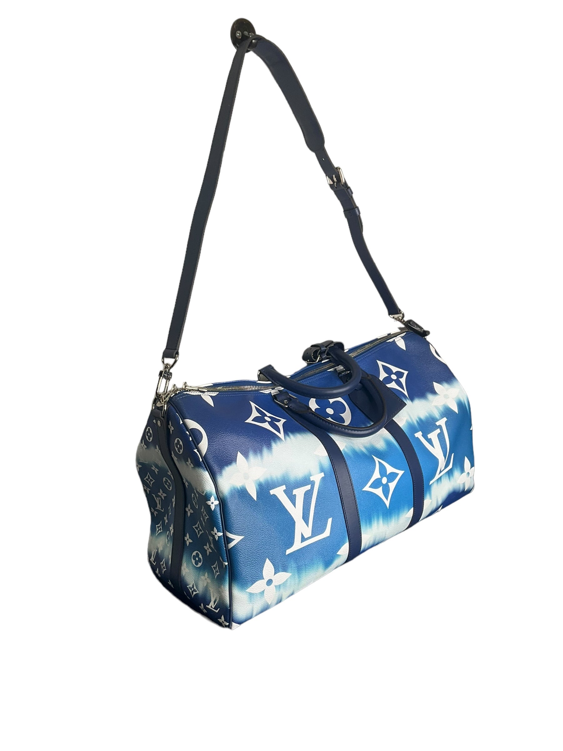 Duffle And Weekender Luxury Designer By Louis Vuitton, Size: Large Crossbody