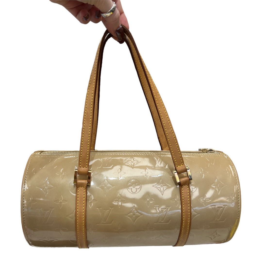 Handbag Luxury Designer By Louis Vuitton Size: Medium