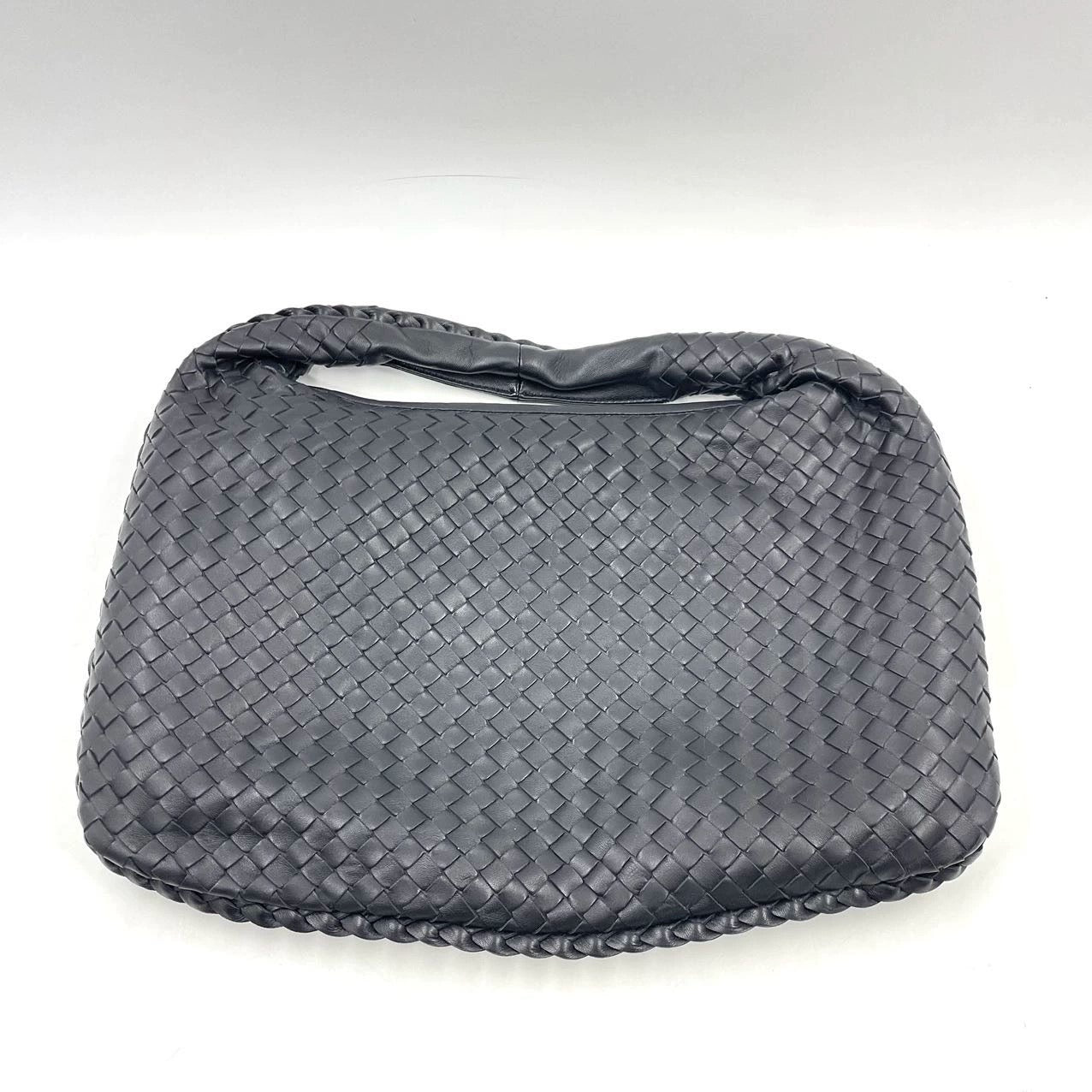 Bottega Veneta Intrecciato Hobo Bag Medium Black Lambskin leather