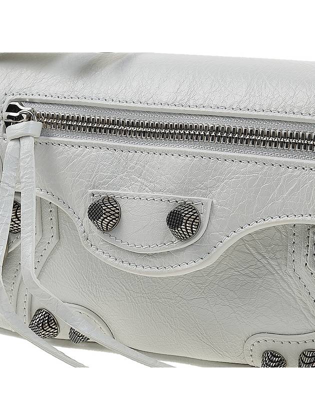Luxury Balenciaga Trending 2026 Le Cagole XS Shoulder Bag White
