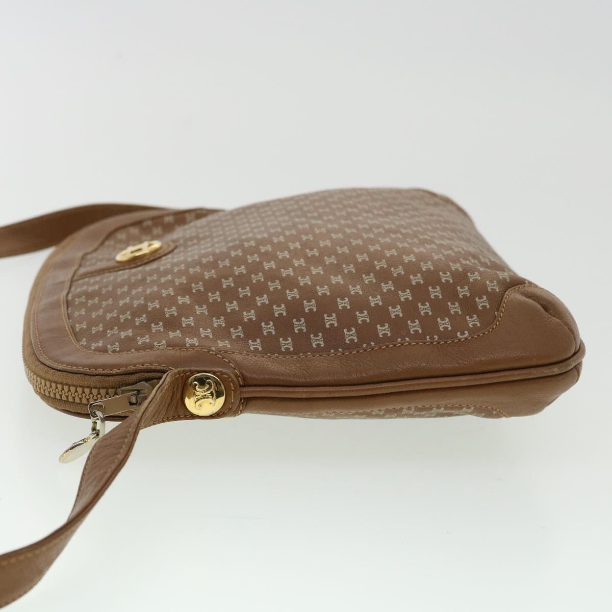 Luxury CELINE Shoulder Bag Leather Brown 33155