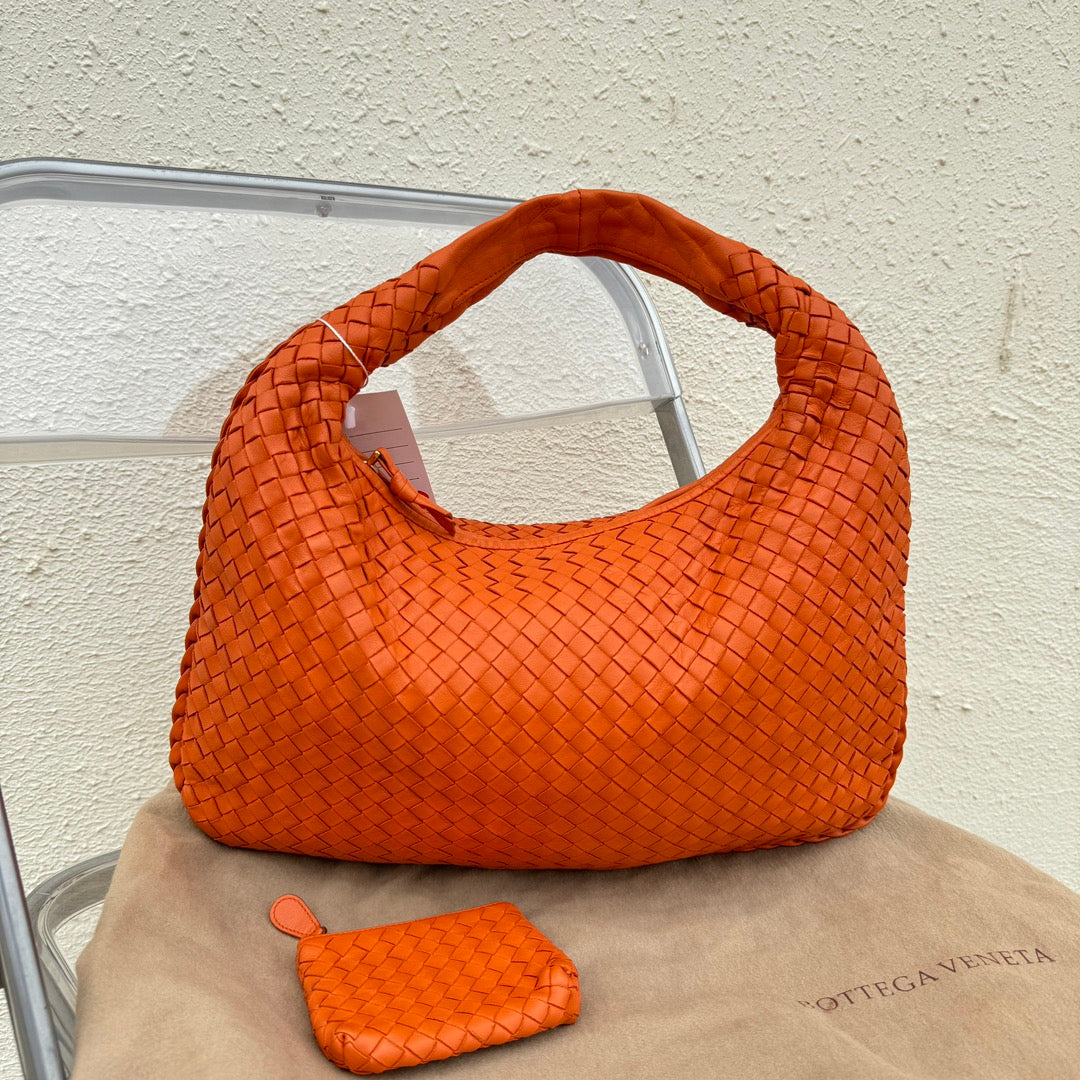 Bottega Veneta Veneta Hobo Medium 40cm Lambskin Leather Orange