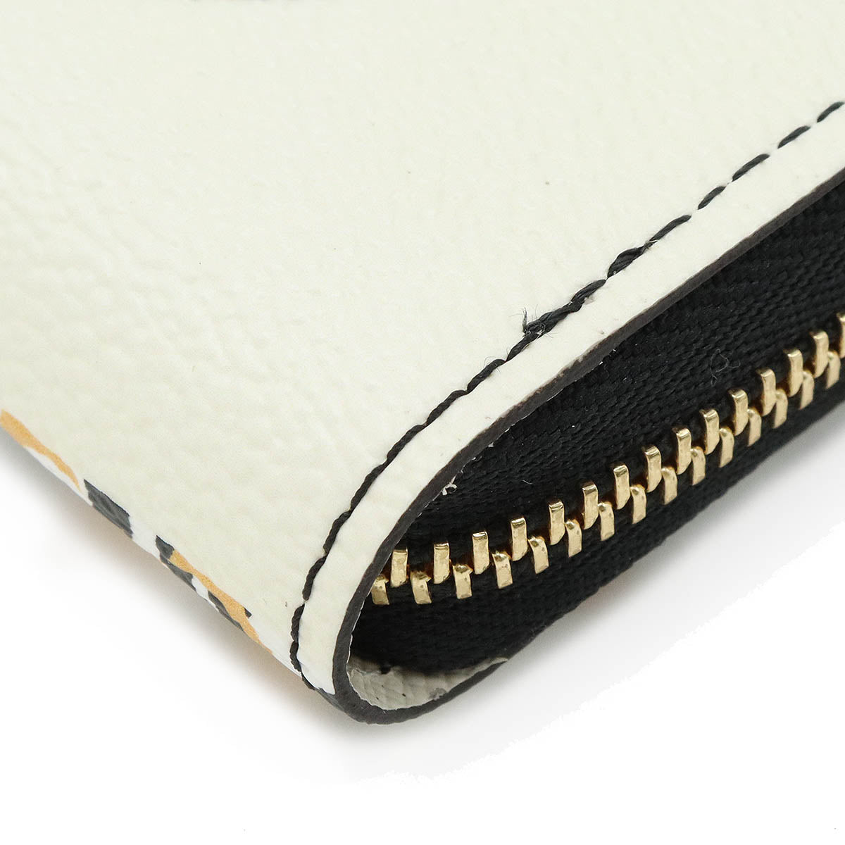 Louis vuitton Monogram Jungle Zippy Coinpass Round Fassner Coincase Ivory M67879
