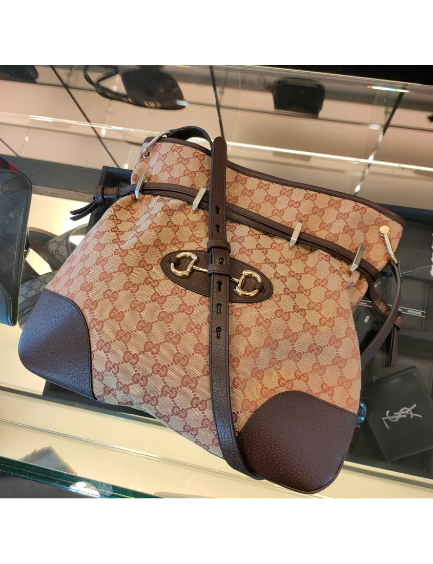 Gucci Crossbody Style 71