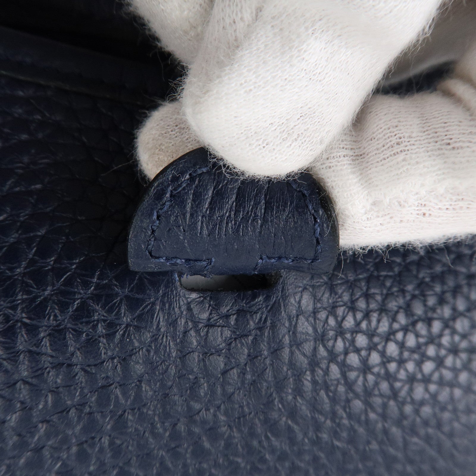 Luxury Hermes Taurillon Clemence Evelyne TPM Amazon Shoulder Bag Navy